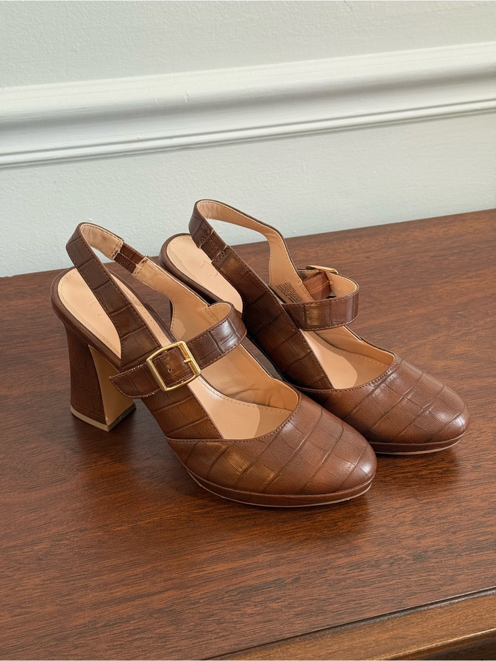 JF Brown Croc Embossed Mary Jane Slingback Platform Heels Size 8